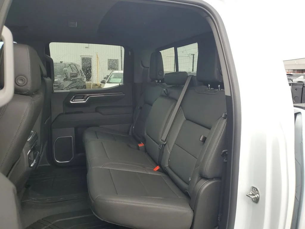 New 2026 Polar White Tricoat Chevrolet LTZ image 32