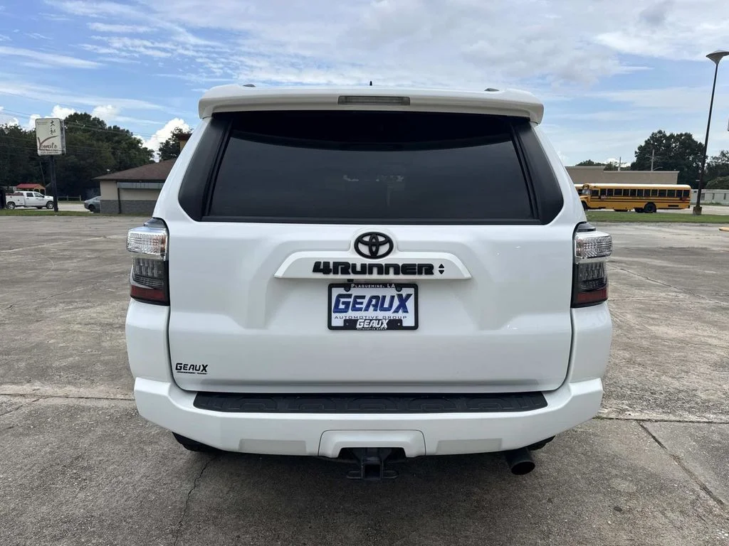 Used 2024 White Toyota SR5 Premium image 14