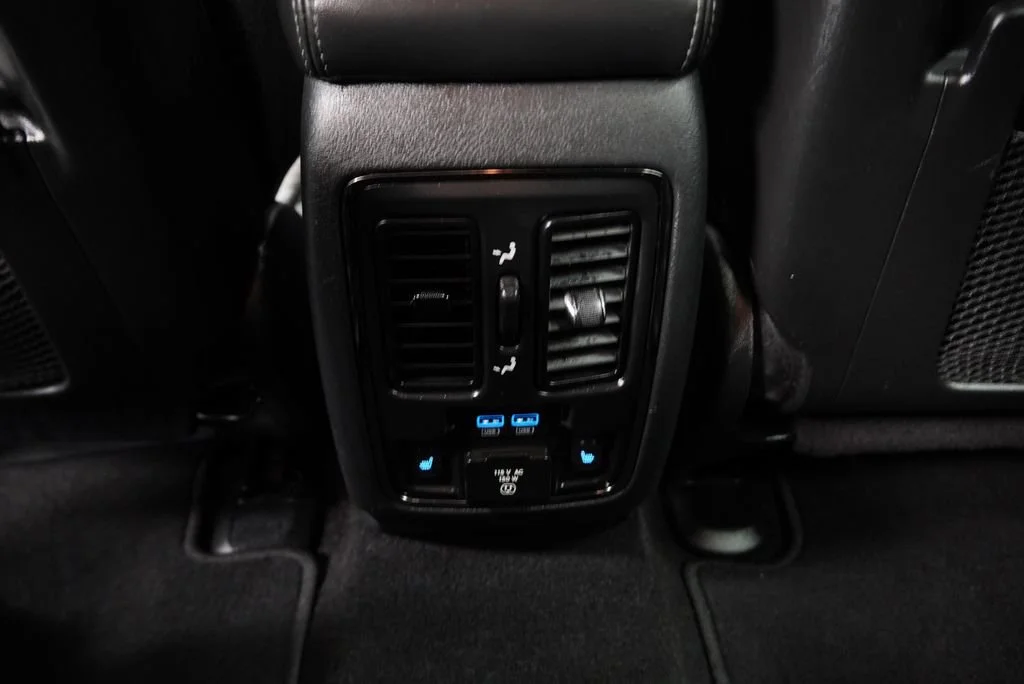 Used 2020 Granite Clearcoat Dodge R/T image 18