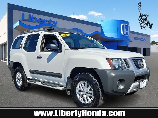 2015 Nissan Xterra S