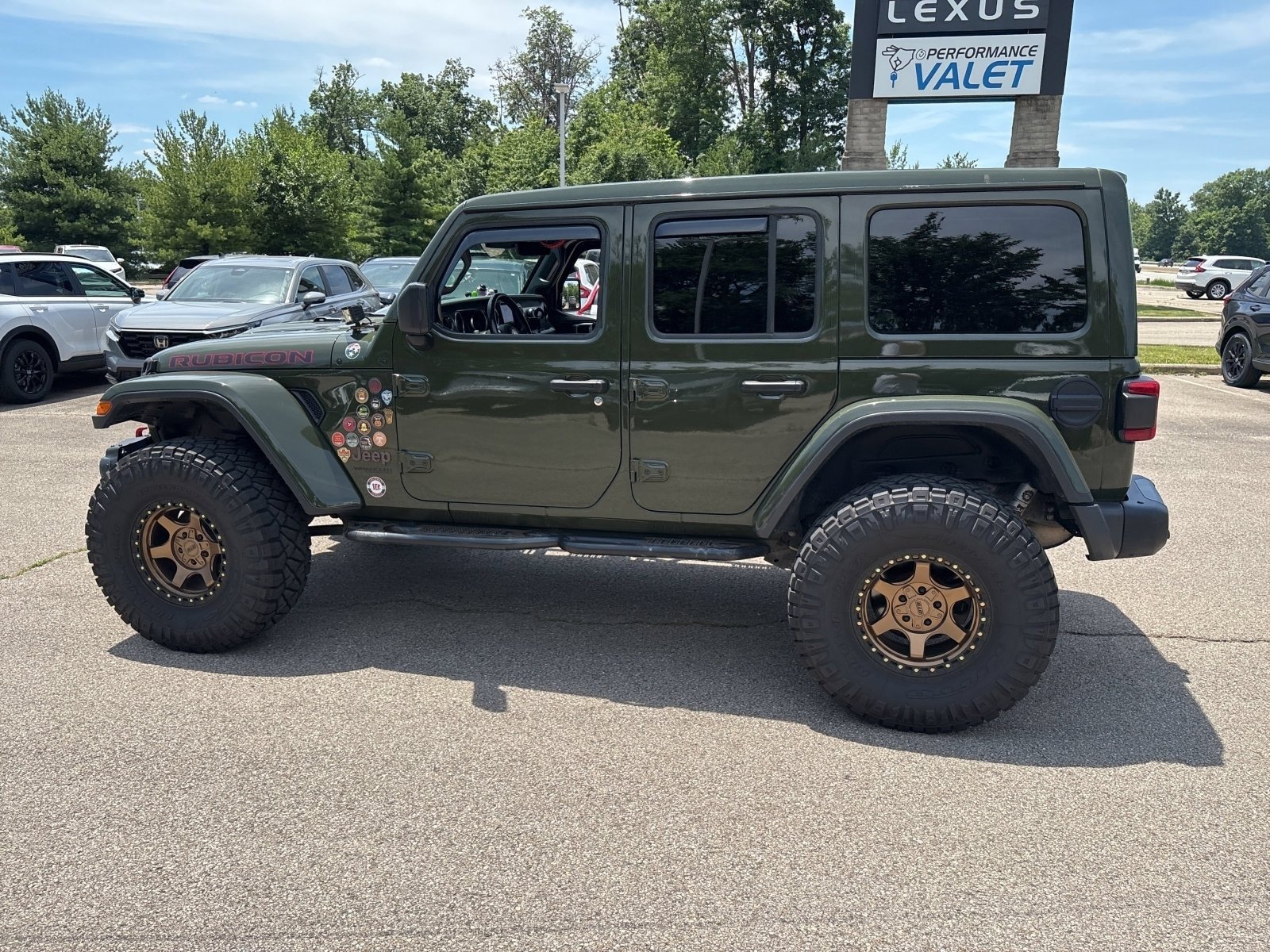 Used 2021 Sarge Green Clearcoat Jeep Unlimited Rubicon image 9