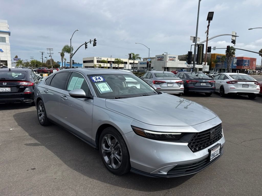 Used 2024 Solar Silver Metallic Honda EX image 6