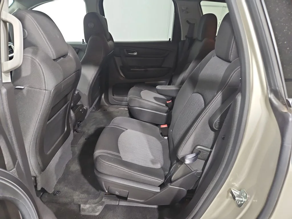 Used 2015 Gold Chevrolet LT image 24