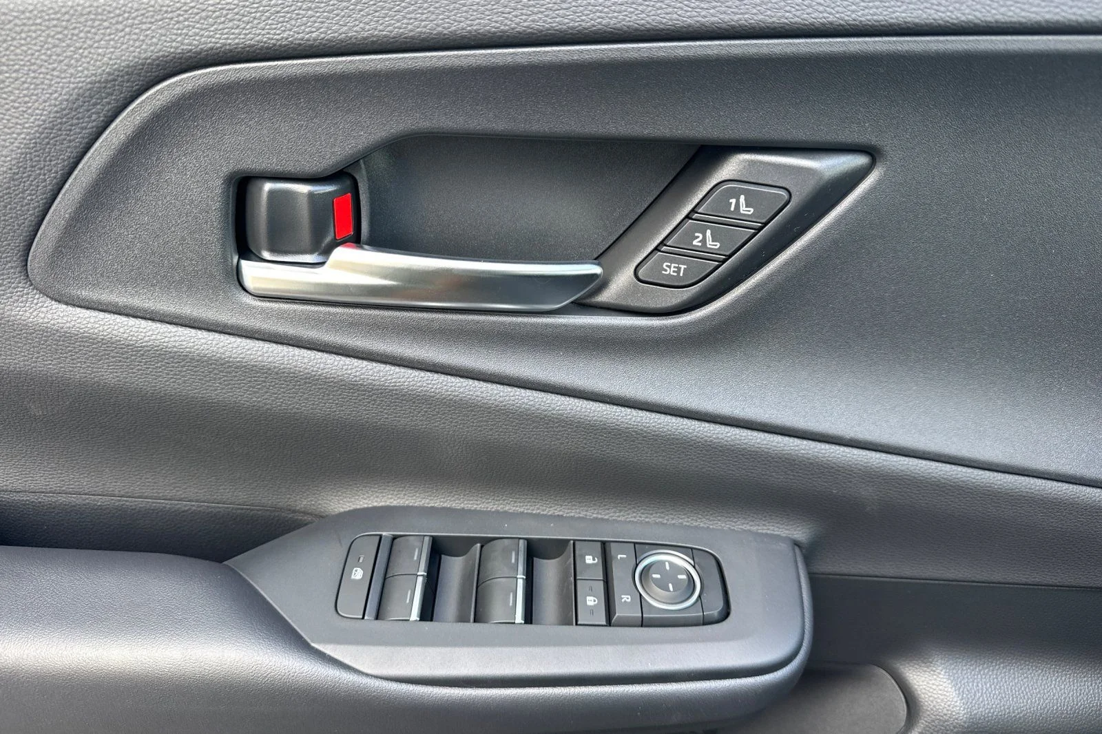 New 2027 Wind Chill Pearl Toyota XSE Premium image 11