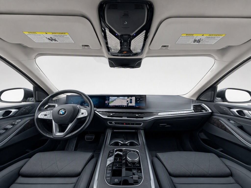 Certified Used 2025 Black Sapphire Metallic BMW xDrive40i image 27