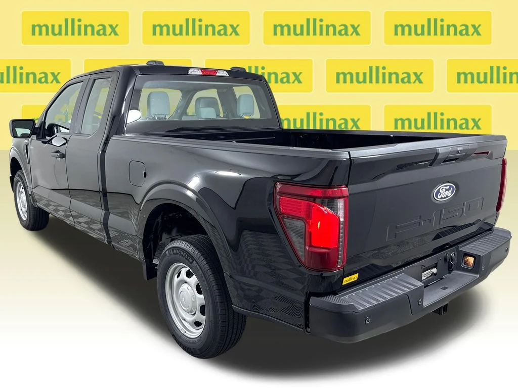 New 2026 Black Ford XL image 3
