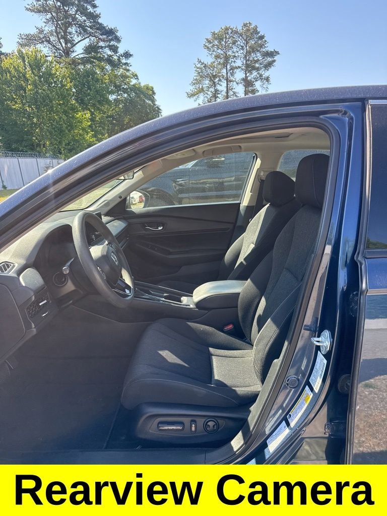 Used 2023 Canyon River Blue Metallic Honda EX image 4
