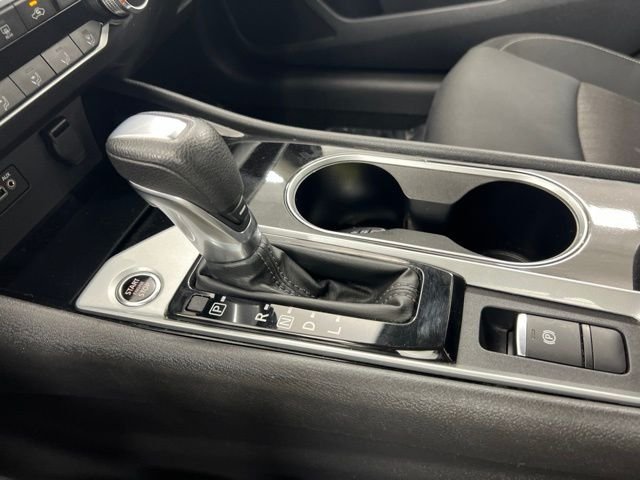 2024 Nissan Altima SV - Photo 19