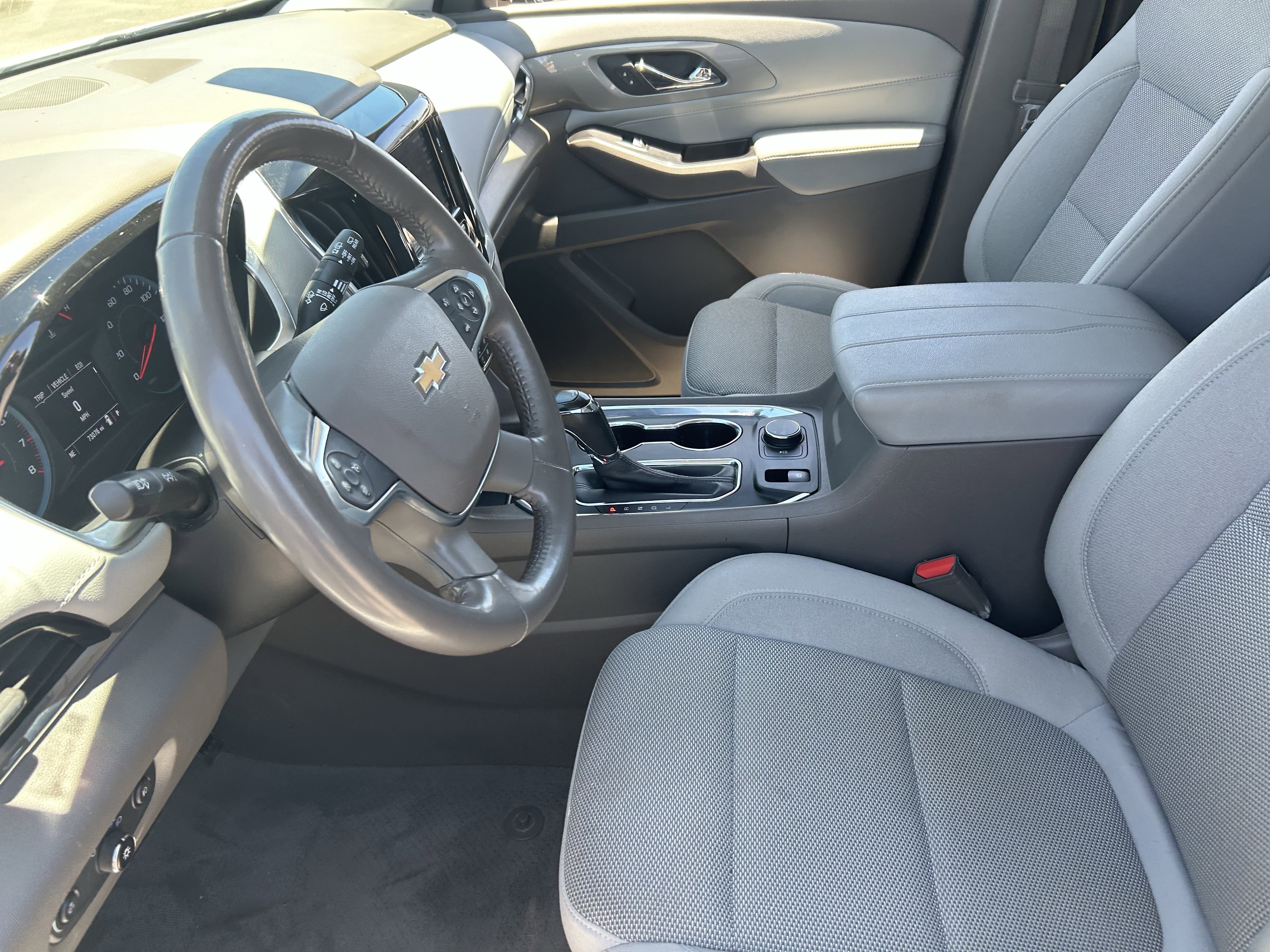 2020 Chevrolet Traverse 1LT - Photo 27