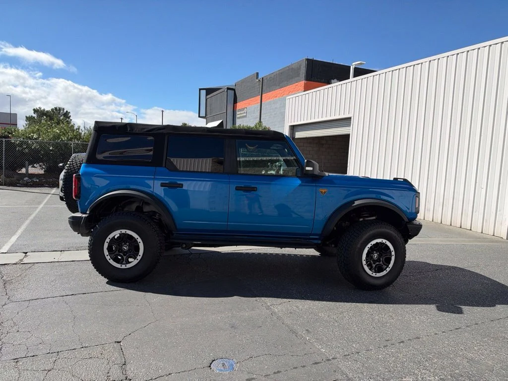 Used 2021 Blue Ford Badlands image 6