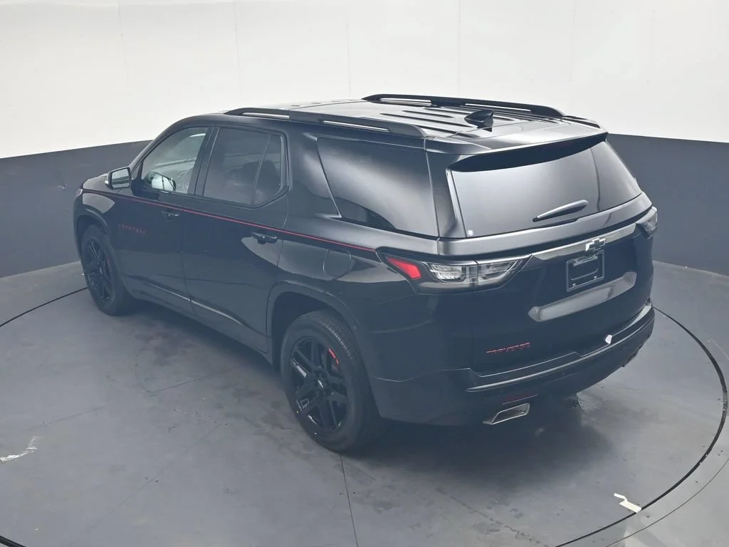 Used 2021 Black Metallic Chevrolet Premier image 26