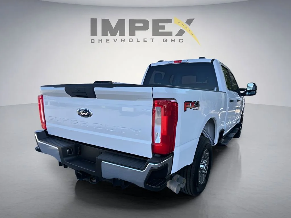 Used 2024 White Ford XL image 5