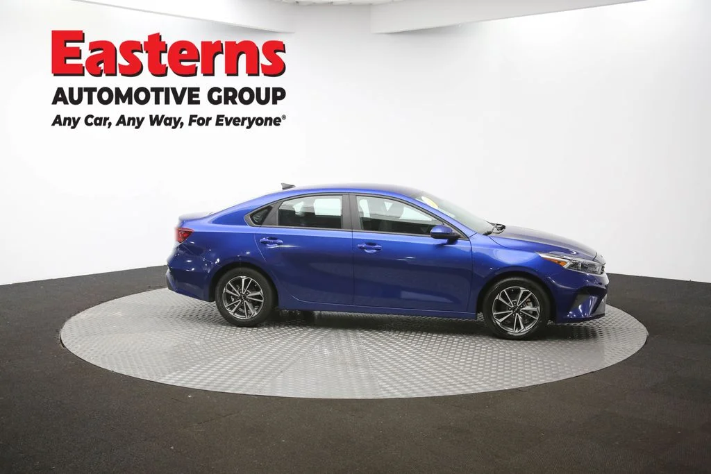 Used 2023 Blue Kia LXS image 44