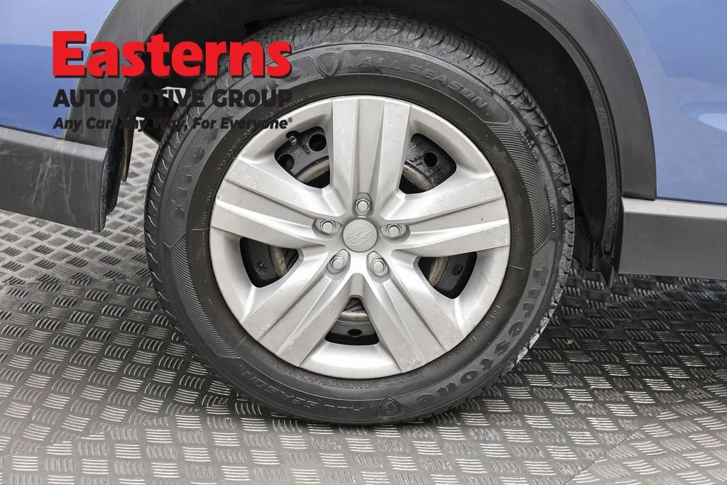 Used 2022 Blue Subaru Base image 30