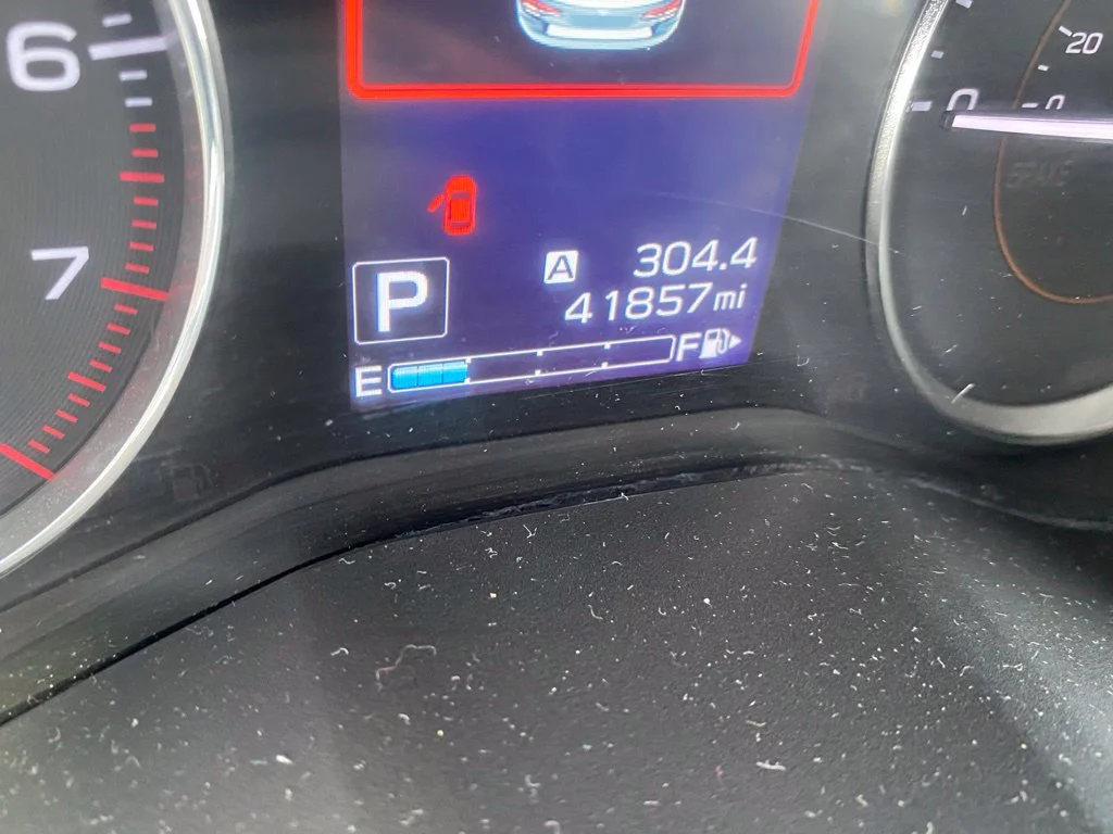 Used 2019 Gray Subaru 2.0i Limited image 4