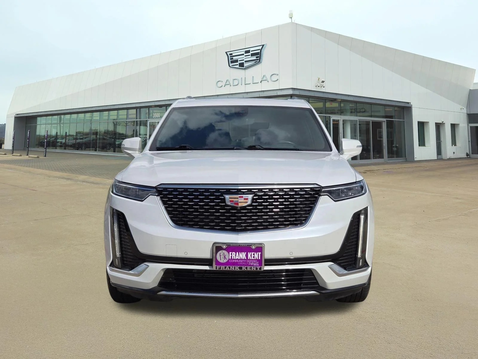 Used 2023 Crystal White Tricoat Cadillac FWD Premium Luxury image 2