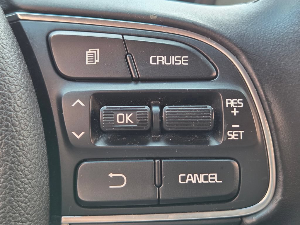 Used 2017 Titanium Silver Kia EX image 16