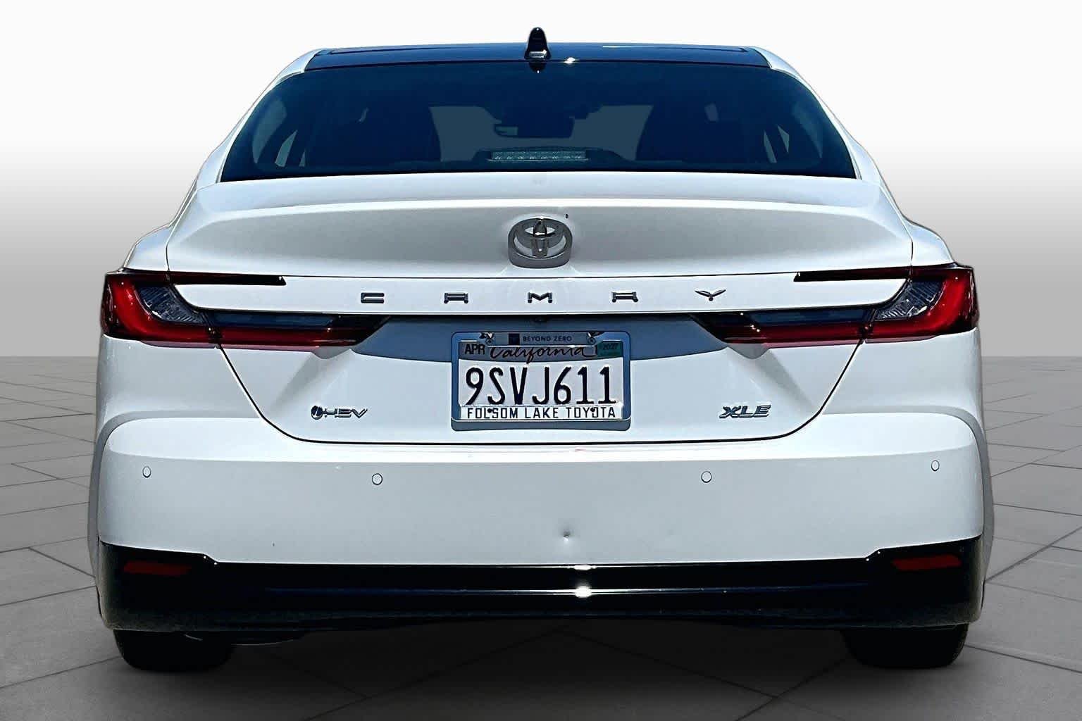 Certified Used 2025 Wind Chill Pearl Toyota XLE image 4