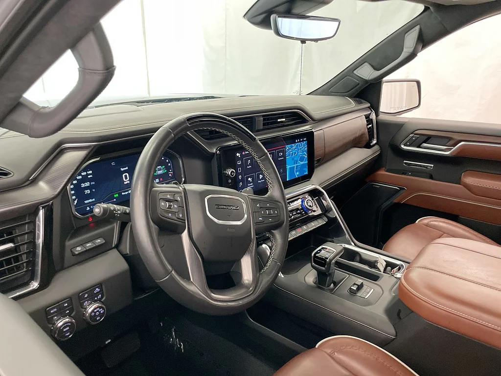 Used 2025 Sterling Metallic GMC Denali Ultimate image 10