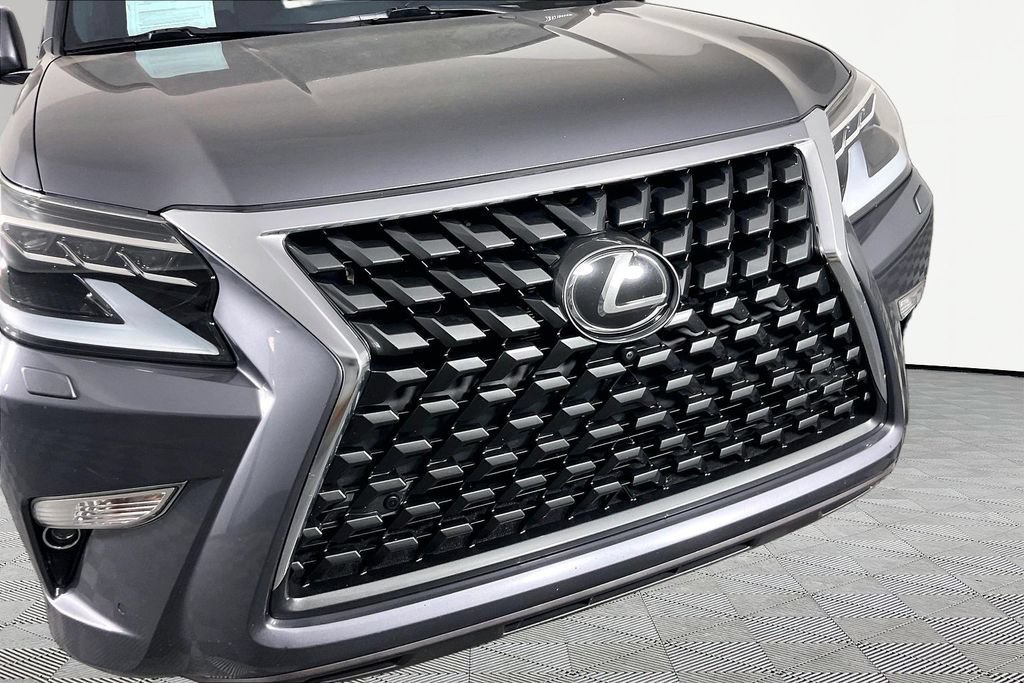 Used 2022 Gray Lexus Luxury image 31