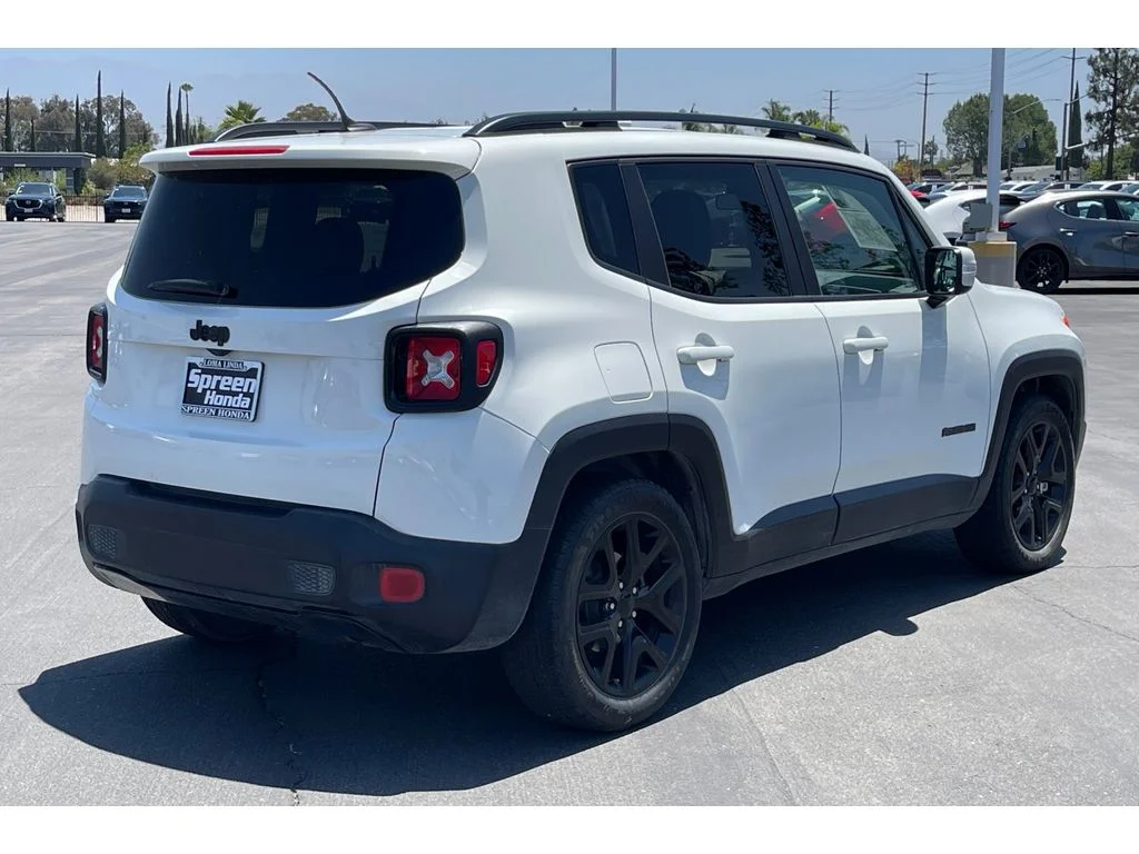 Used 2017 Alpine White Jeep Altitude image 6