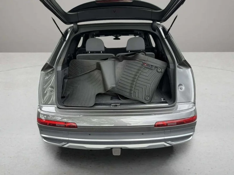 Used 2021  Audi Premium Plus image 33