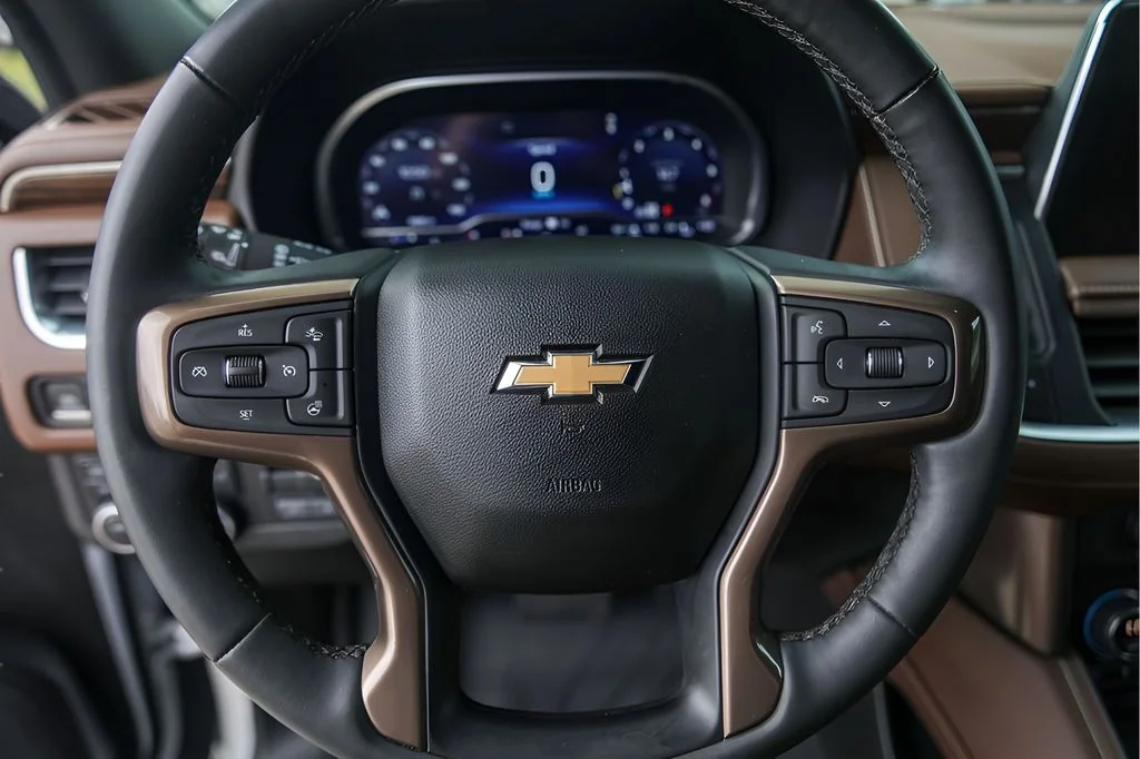 Used 2023 Beige Chevrolet High Country image 15