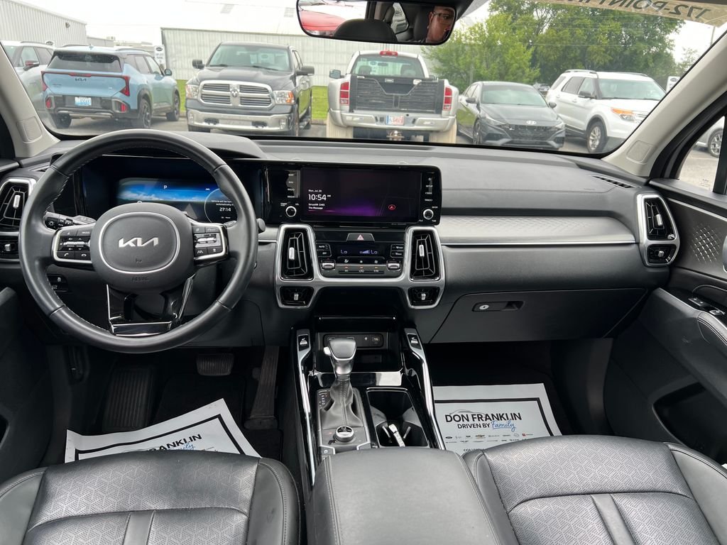 Used 2023 Gray Kia SX image 15
