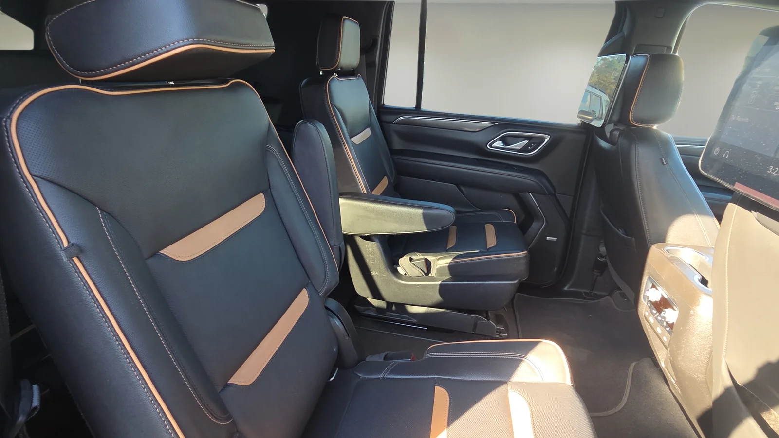 Used 2021 Black GMC AT4 image 18