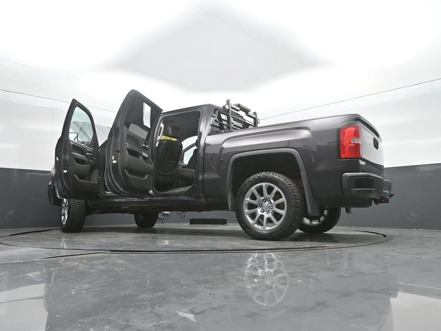 Used 2014 Iridium Metallic GMC Denali image 49