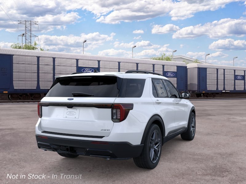 New 2026 Star White Metallic Tri-Coat Ford ST-Line image 8