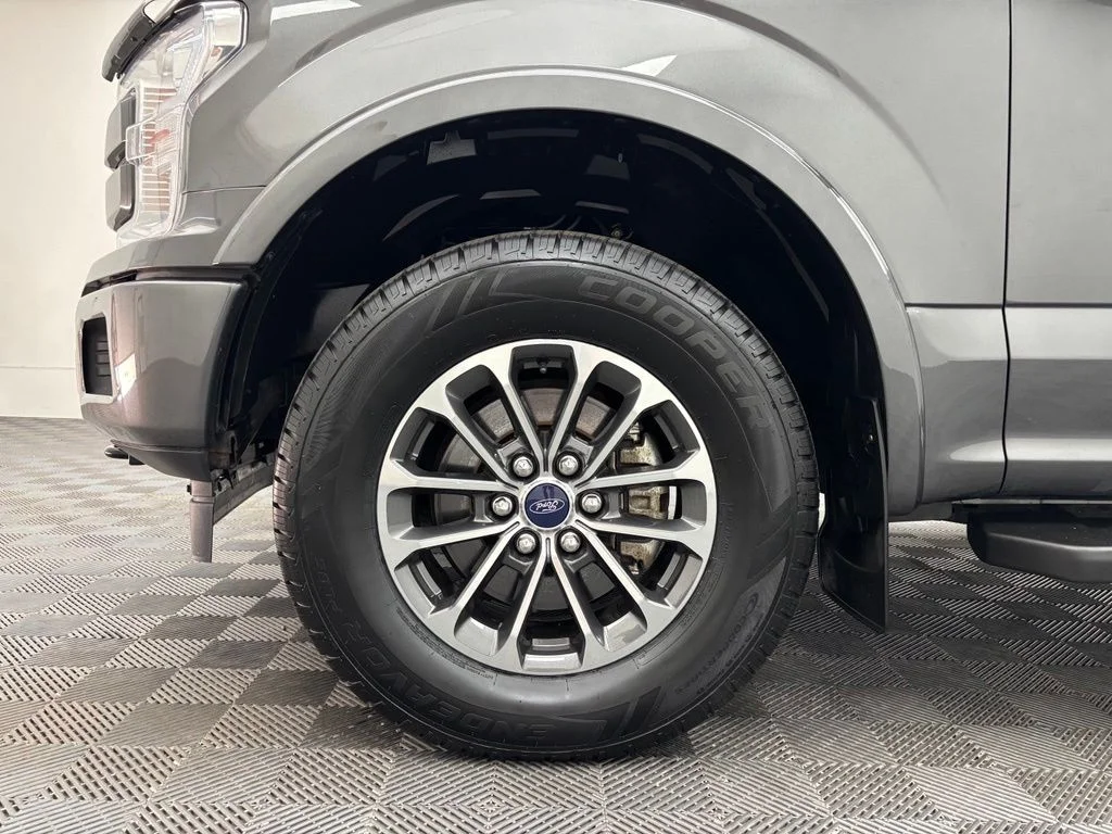 Used 2018 Gray Ford Lariat image 15