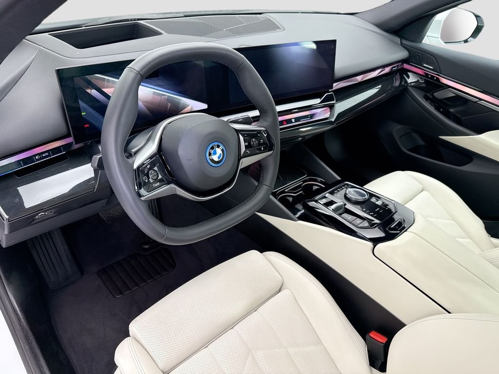 2026 BMW i5 40 - Photo 9