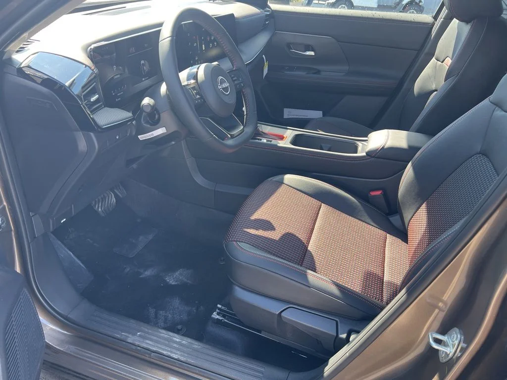 2026 Nissan KICKS SR AWD - Photo 15