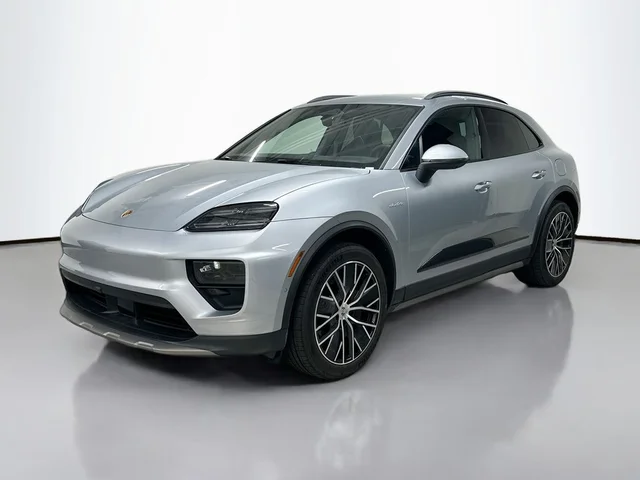 2025 Porsche Macan Electric 4