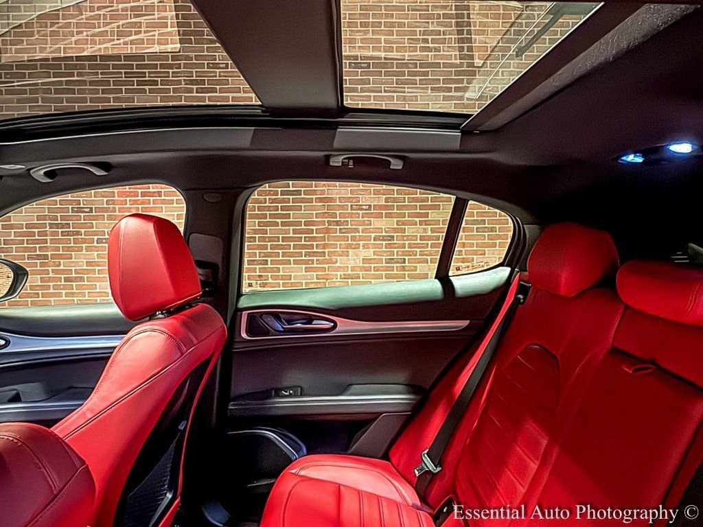 2023 ALFA ROMEO STELVIO - Image 15