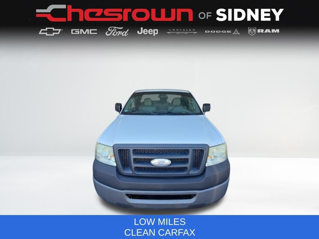 Used 2008 White Ford XL image 2
