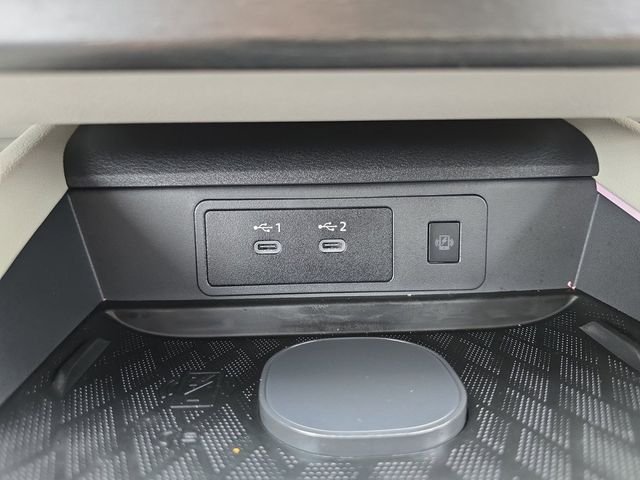 New 2026 Everest White Pearl TriCoat Nissan Platinum image 6
