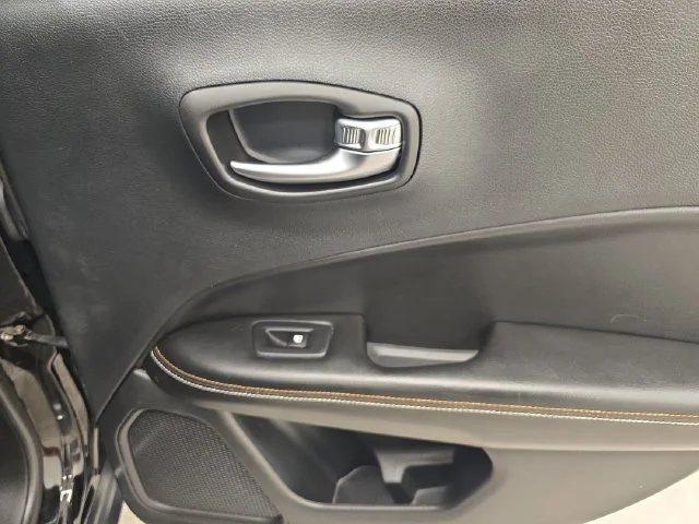 Used 2019 Diamond Black Jeep Sport image 14
