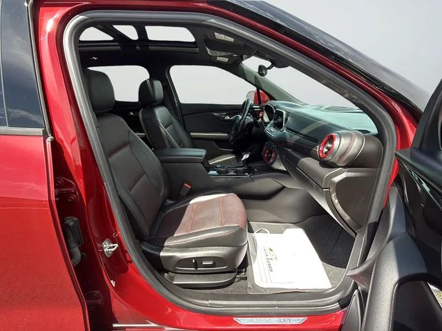 Used 2019 Red Chevrolet RS image 9