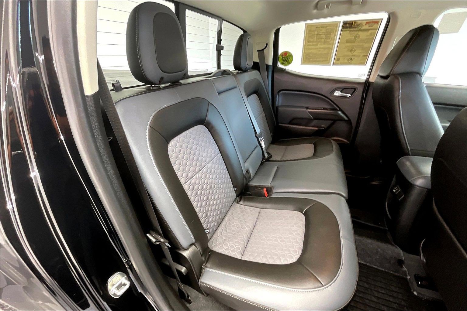 Used 2019 Black Chevrolet 2WD Z71 image 18