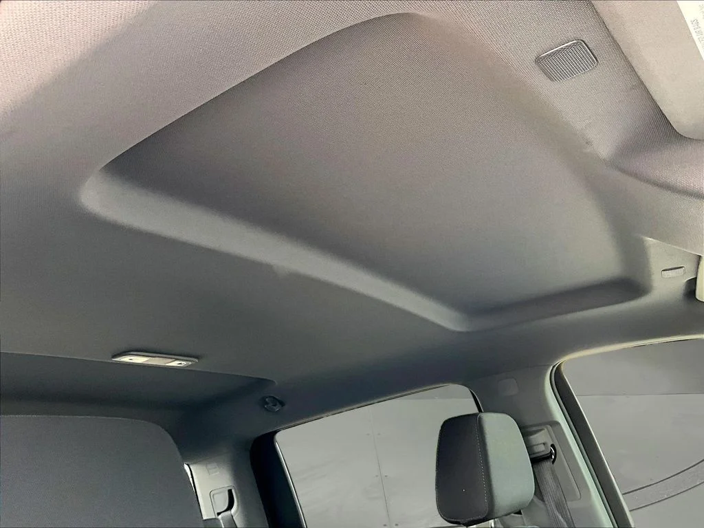 Used 2023 Gray Chevrolet LT image 30