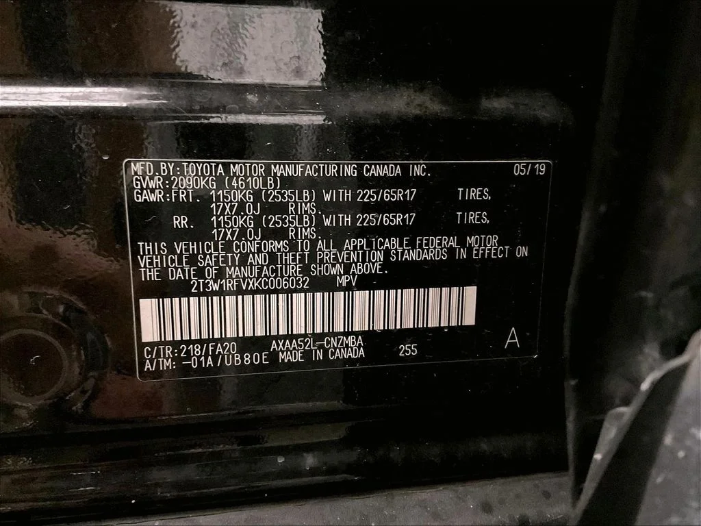 Used 2019 Black Toyota XLE image 39