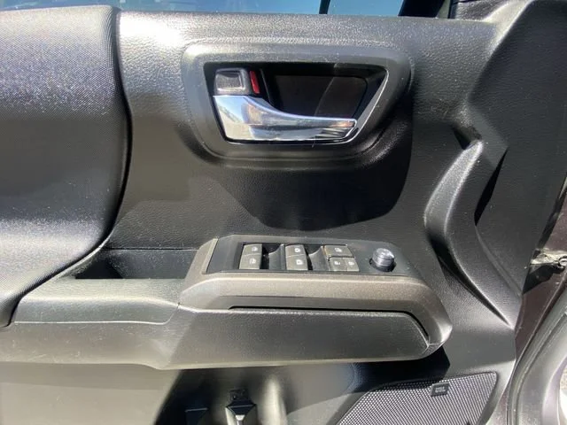 Used 2022 Magnetic Gray Metallic Toyota SR image 13