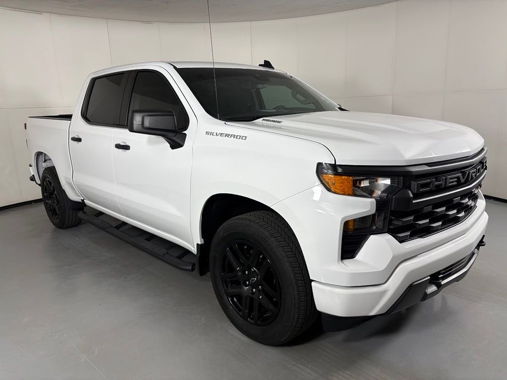 Used 2024 White Chevrolet Custom image 2
