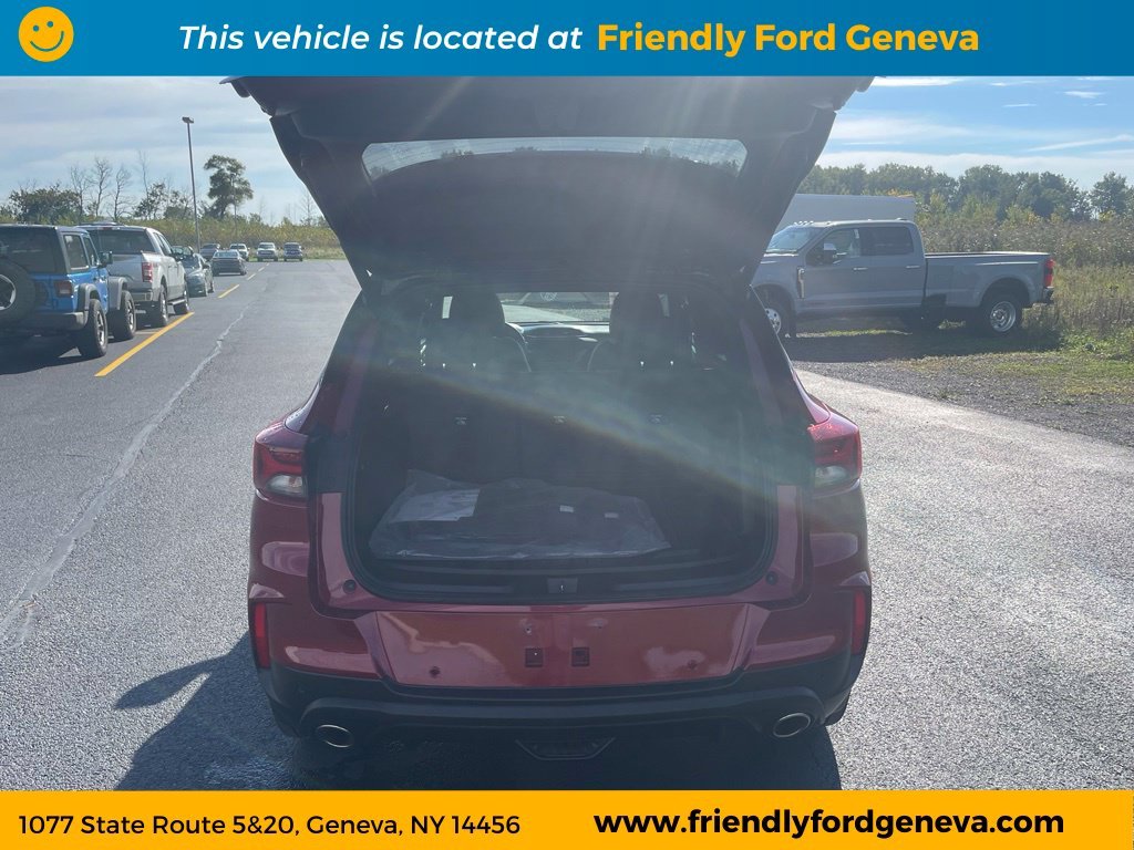 Used 2021 Red Chevrolet RS image 10