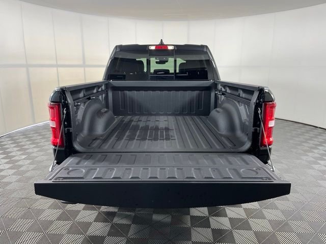 Used 2026 Black Ram Laramie image 41