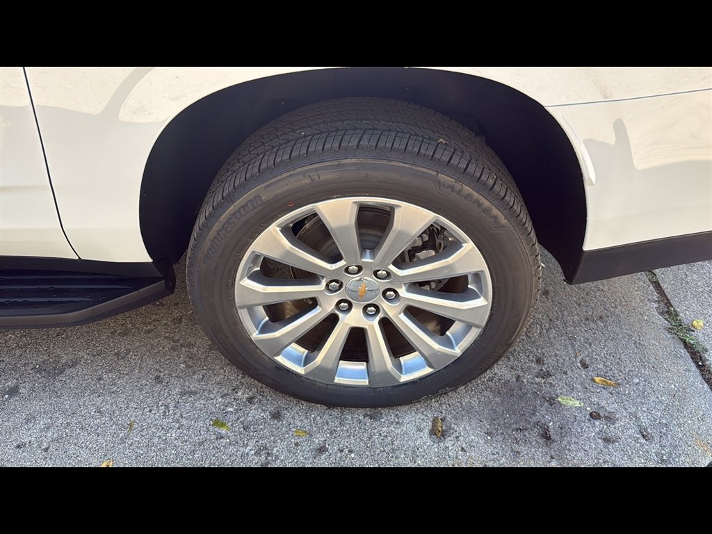 2026 Chevrolet Suburban Premier - Photo 26