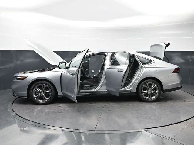 Certified Used 2024 Solar Silver Metallic Honda EX image 32