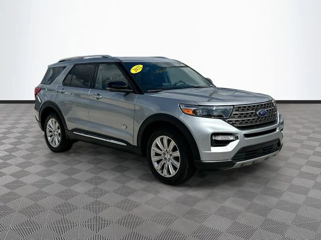 Used 2022 Silver Ford King Ranch image 3